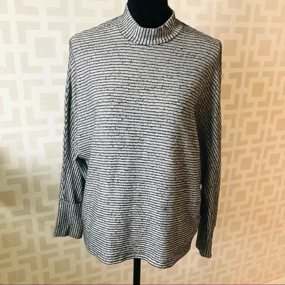 Urban Outfitters Out from Under Mock Neck Dolman Sleeve Knit top Black Stripe M - Picture 1 of 3